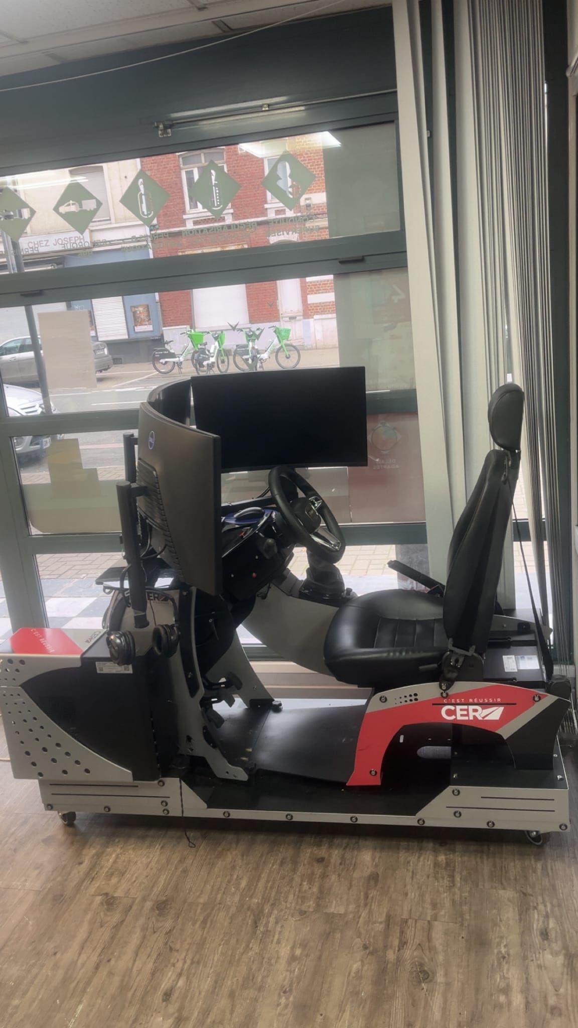 Simulateur de conduite en agence